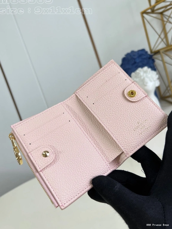 AAA Replica Ru - LOUIS VUITTON Wallet Lisa 9*11.5*1.5CM 0719